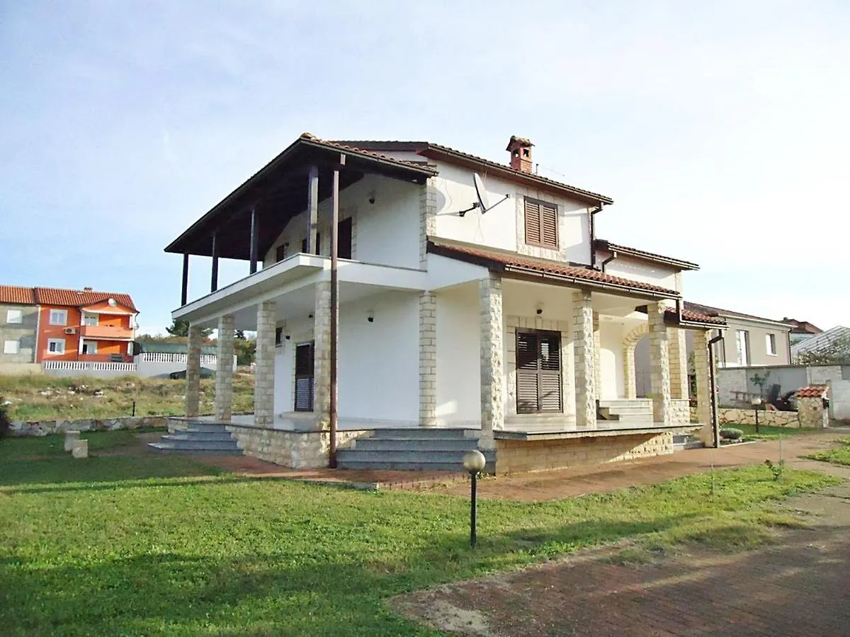 Ferienwohnung Apartman Klara Umag
